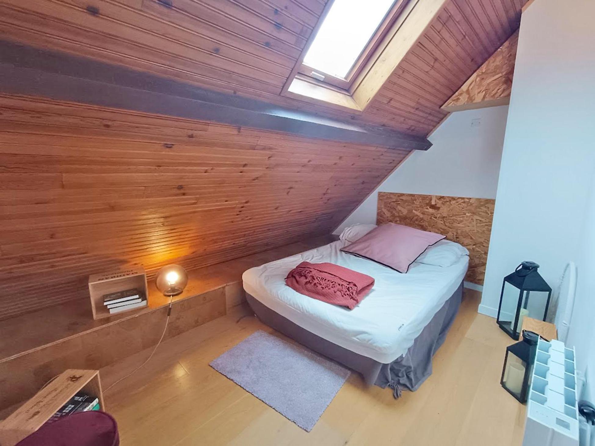 Апартаменты Le Nid De Juliette, T3 Duplex, Parking, Cave Bagneres-de-Luchon Экстерьер фото