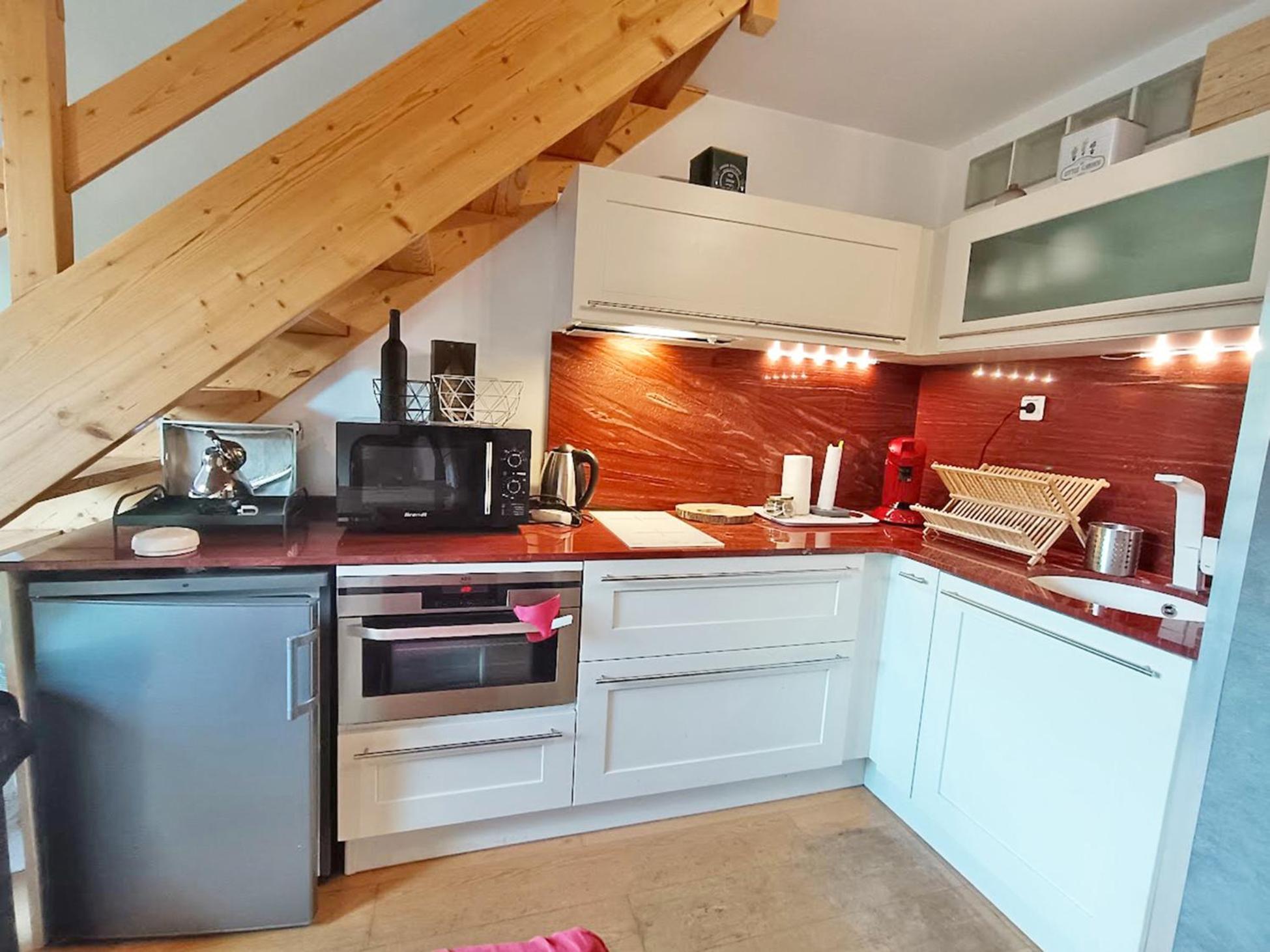 Апартаменты Le Nid De Juliette, T3 Duplex, Parking, Cave Bagneres-de-Luchon Экстерьер фото